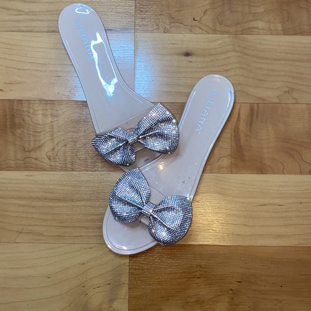 Diamond bow sandals - Picture 2 of 3